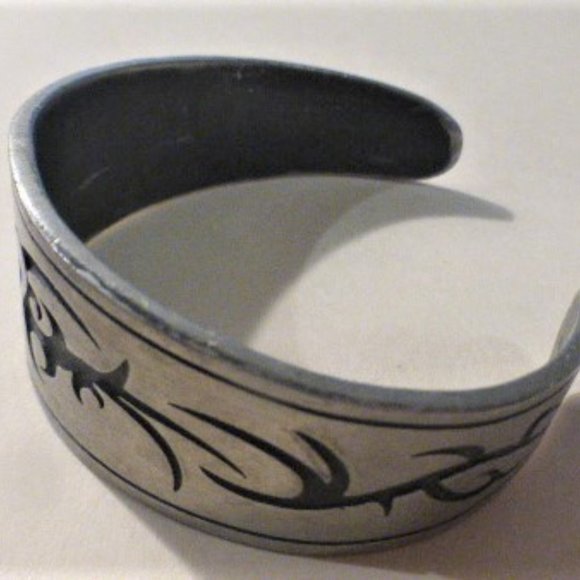 Signed Zik-Zok Pewter BRACELET Celtic Cuff Handmade Bracelet Hand Painted - Picture 7 of 8